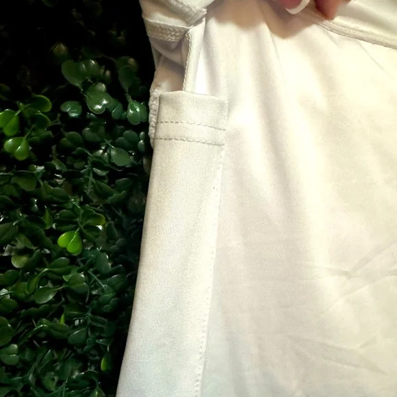 COO RUN WOMEN'S TENNIS/GOLF SKORT - Picture 10 of 14